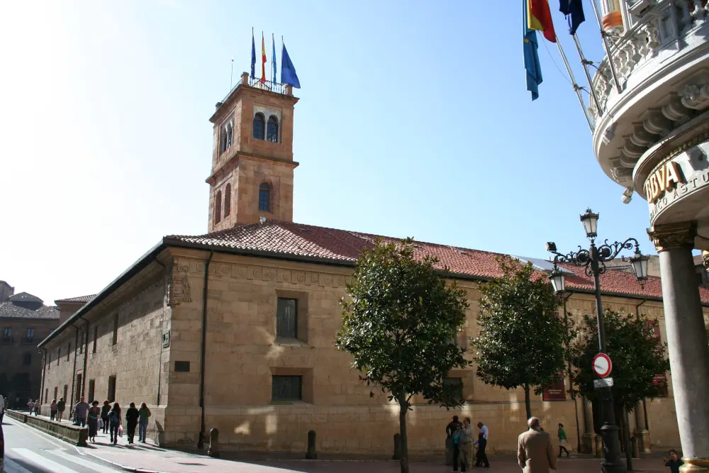 Edificio histórico de la universidad de Oviedo